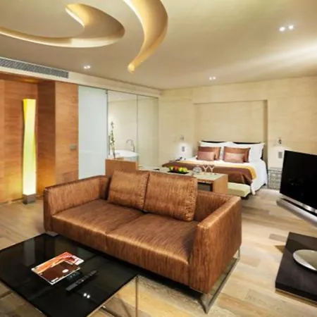 ホテル Aguas De Ibiza Grand Luxe - Small Luxury Of The World サンタ・エウラリア・デス・リウ