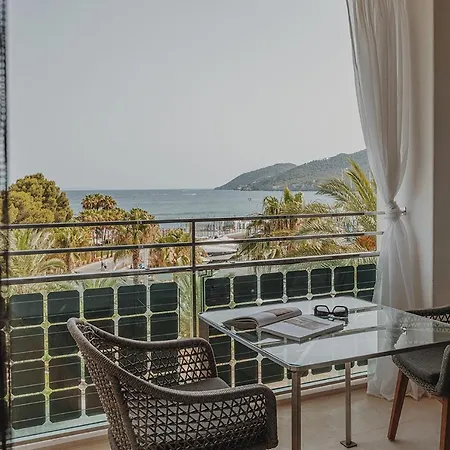 Aguas De Ibiza Grand Luxe - Small Luxury Of The World 5*