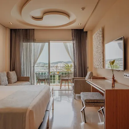 Aguas De Ibiza Grand Luxe - Small Luxury Of The World ホテル サンタ・エウラリア・デス・リウ